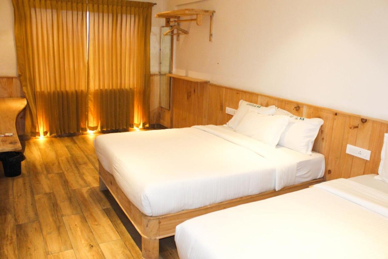 Al Woodlands Residency Hotel Ooty Bagian luar foto