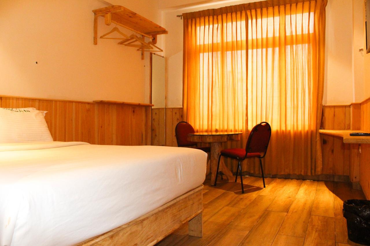 Al Woodlands Residency Hotel Ooty Bagian luar foto