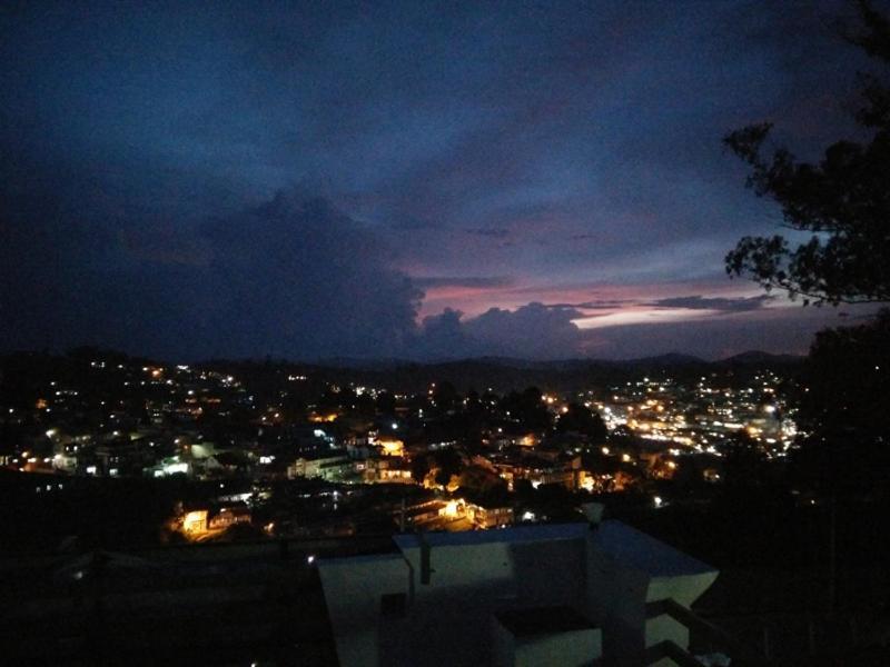 Al Woodlands Residency Hotel Ooty Bagian luar foto