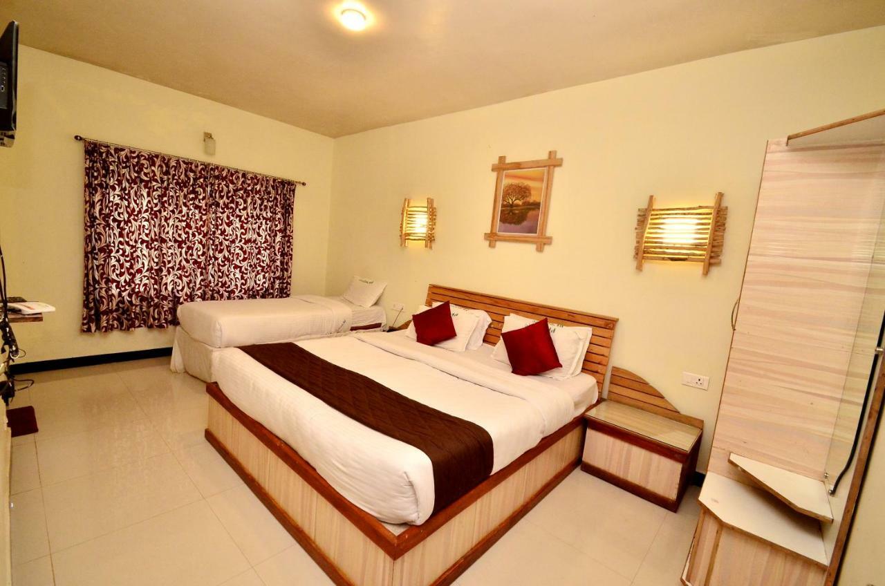 Al Woodlands Residency Hotel Ooty Bagian luar foto