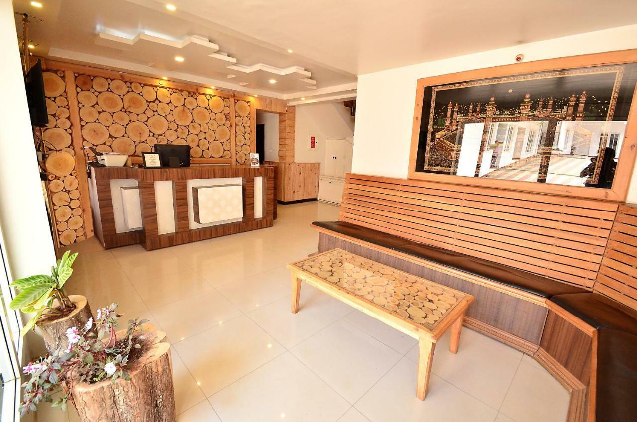Al Woodlands Residency Hotel Ooty Bagian luar foto