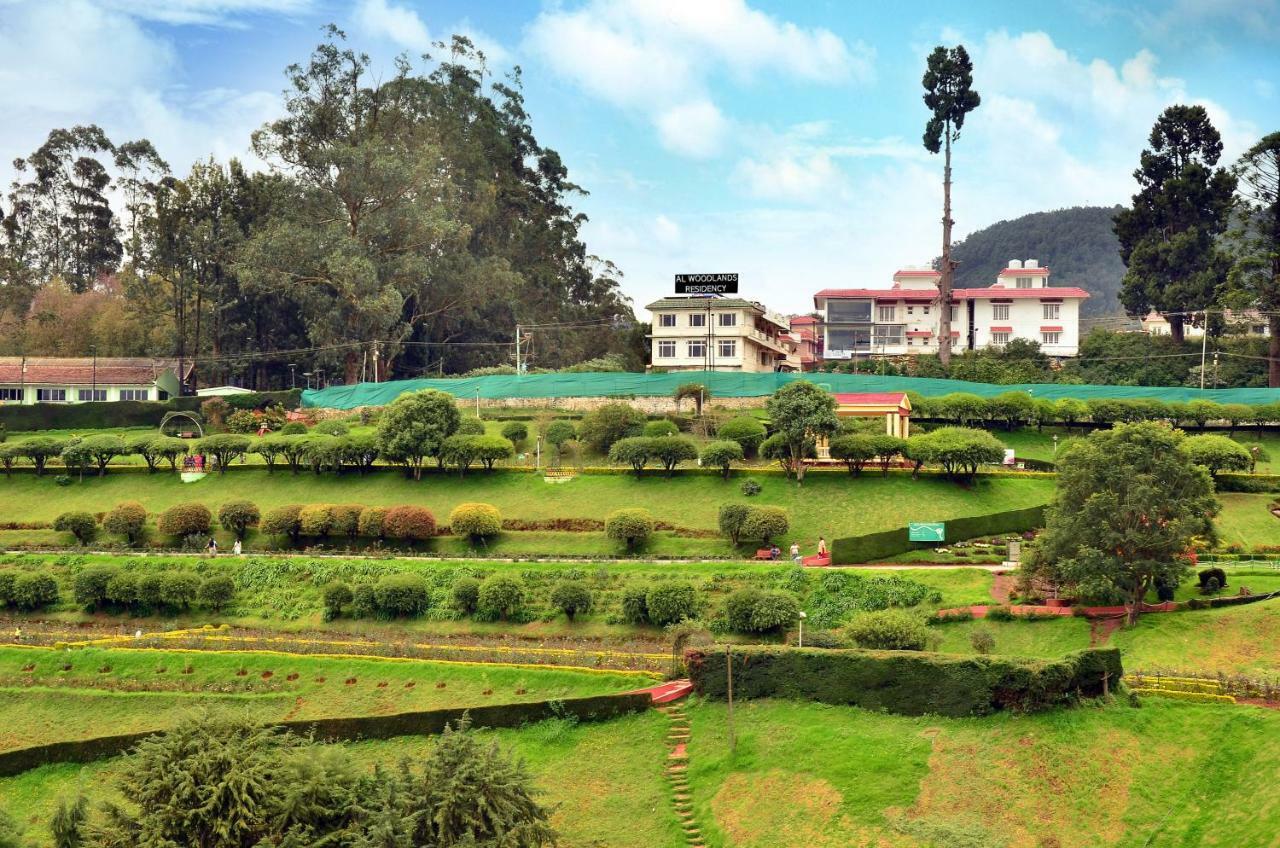 Al Woodlands Residency Hotel Ooty Bagian luar foto