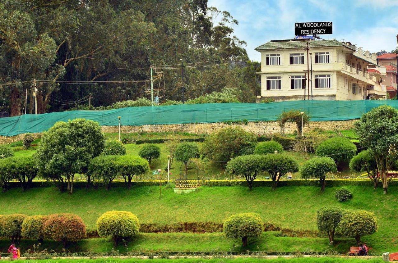 Al Woodlands Residency Hotel Ooty Bagian luar foto