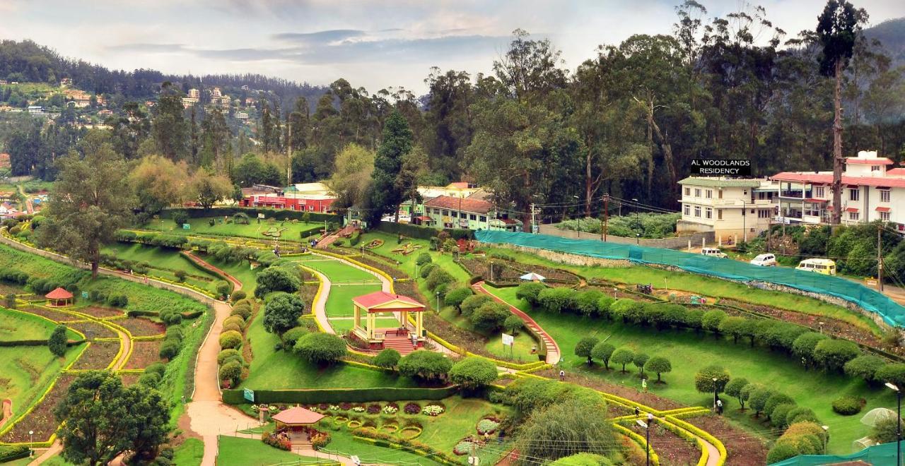 Al Woodlands Residency Hotel Ooty Bagian luar foto